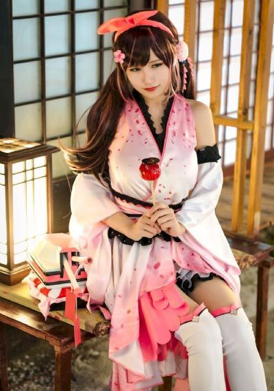 菊地凛子