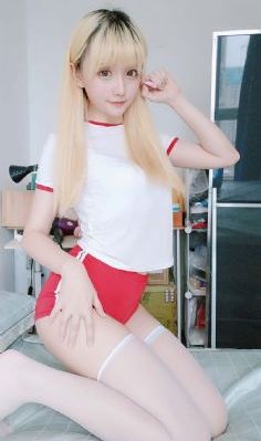 机灵姐家里其实很穷