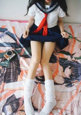 女子自称长得好看不想排队