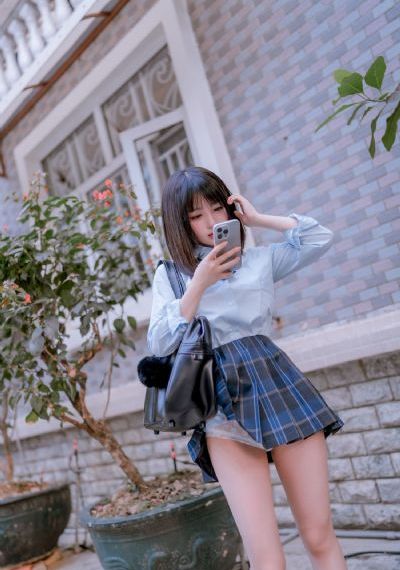 鸟鸣涧王维