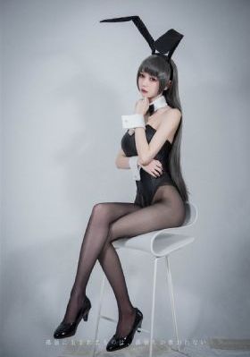 俄一居民楼被导弹残骸击中