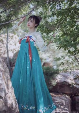 美女厨房