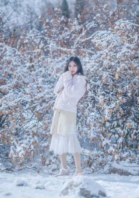 蓝多多星际精灵